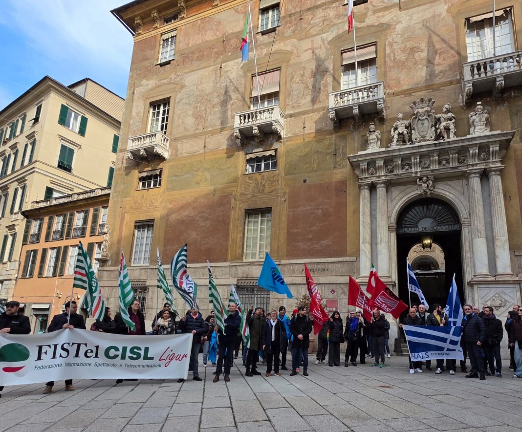 Fondazioni lirico-sinfoniche: presidio a Genova per il rinnovo