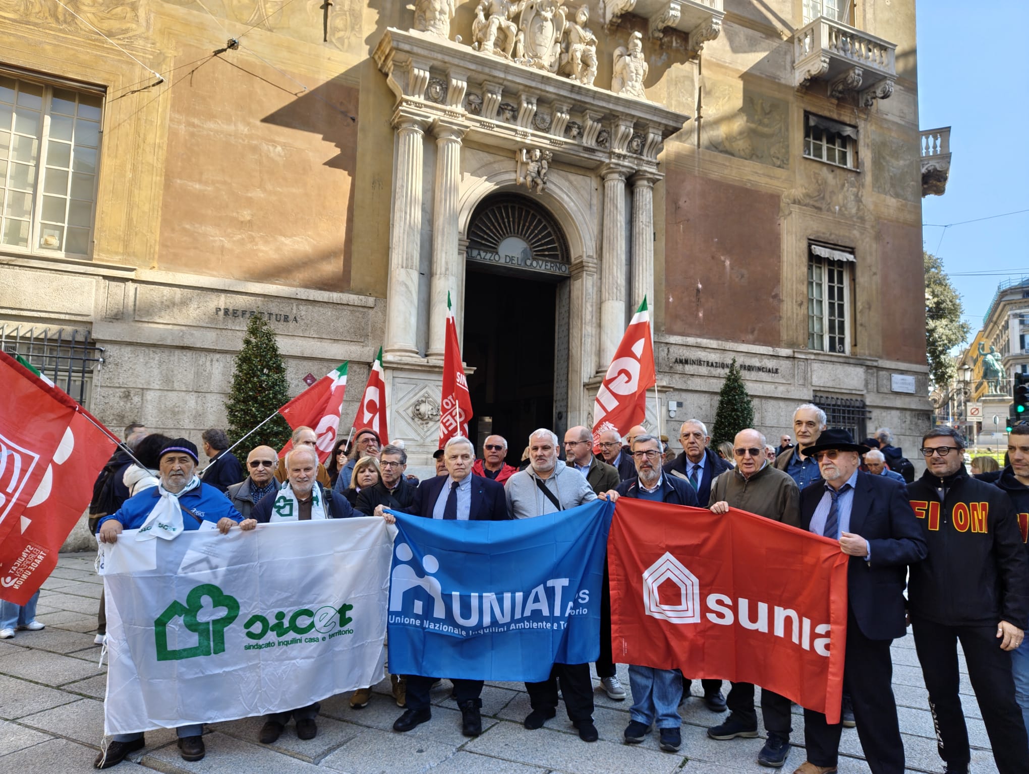 13 milioni di euro in meno dal governo per la casa.