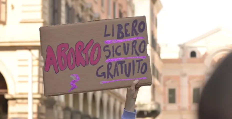 Campana contro l’aborto a Sanremo