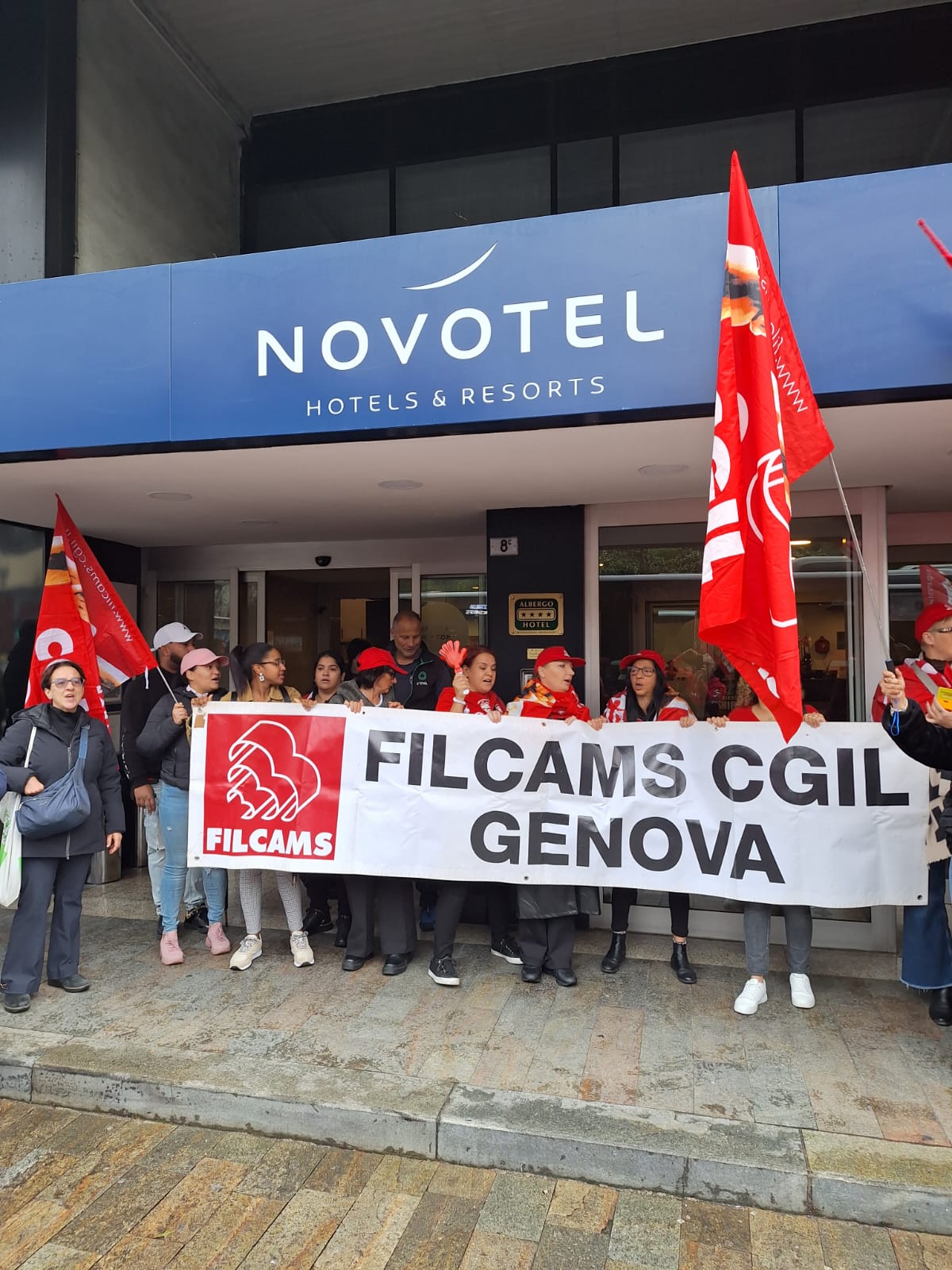 Licenziate perché hanno scioperato tornano a lavorare in azienda: Poli (Filcams) “abbiamo vinto ma continueremo a vigilare”