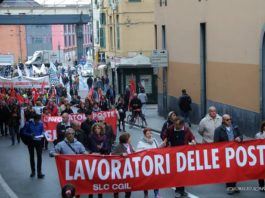 Poste: “Necessaria sanificazione dei mezzi”