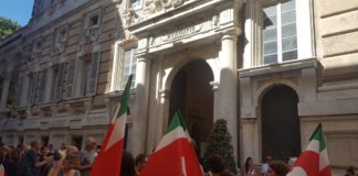 manifestazione in comune