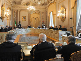 Invalidi civili totali: la legge non assicura “i mezzi necessari per vivere”