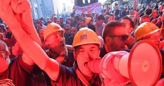 Ex Ilva. Re David (Fiom), inaccettabile piano di ArcelorMittal, sciopero il 10 dicembre Ex Ilva. sciopero il 10 dicembre