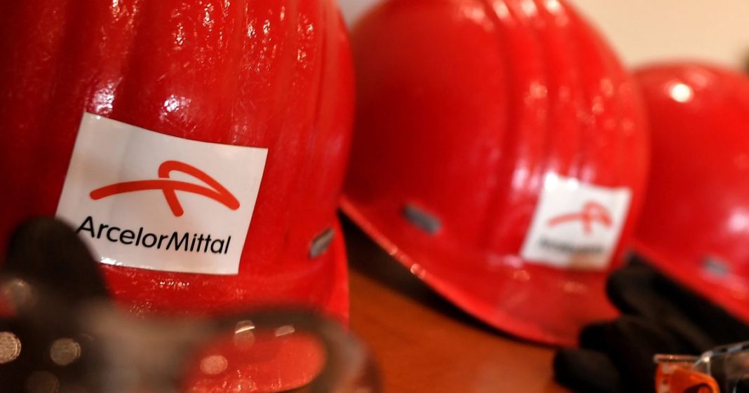 Il Governo sul futuro dei lavoratori Mittal gioca al rinvio