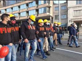 Lettera aperta della Fiom a tutti i lavoratori e lavoratrici Lettera aperta della Fiom a tutti i lavoratori e lavoratrici