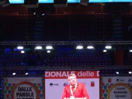 In diecimila all’Assemblea nazionale delle delegate e dei delegati di Cgil Cisl e Uil.