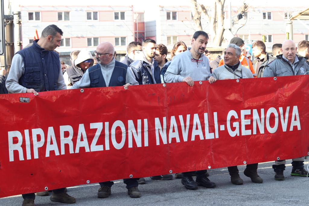 Riparazioni navali Porto di Genova Fiom Settore fondamentale per economia genovese