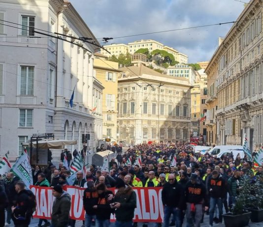 corteo ansaldo