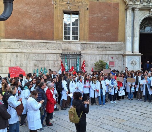 Liguria Sciopero e manifestazione regionale a Genova delle farmaciste e dei farmacisti della Liguria: “Contratto subito per salario e diritti”