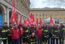 Edili e vigili del fuoco in piazza per lavoro e diritti edili e vigili del fuoco