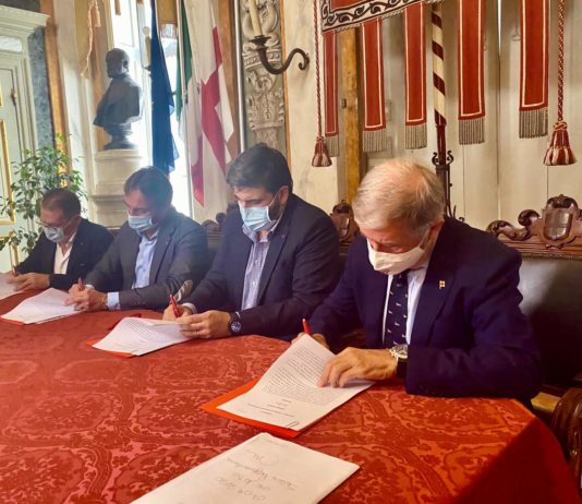 firma patto per il lavoro