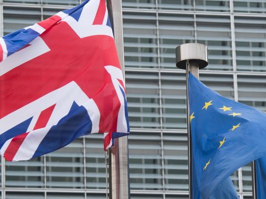Brexit – istruzioni operative Inps bandiere uk e ue