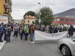 Hi-Lex di Chiavari: Russo (Fiom Cgil) “Oltre il danno la beffa: l’Azienda licenzia e il senso di responsabilità lo chiede ai dipendenti”