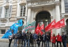 In 16 senza lavoro. Oggi a Genova la vertenza dei lavoratori dei carrellini mini bar degli intercity presidio